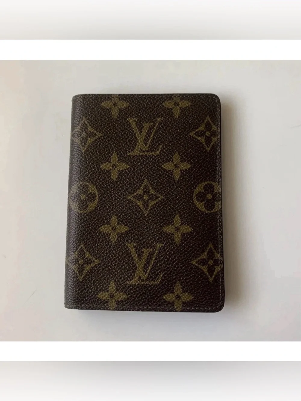 Louis Vuitton Monogram Travel Passport Cover - Brown/Gold